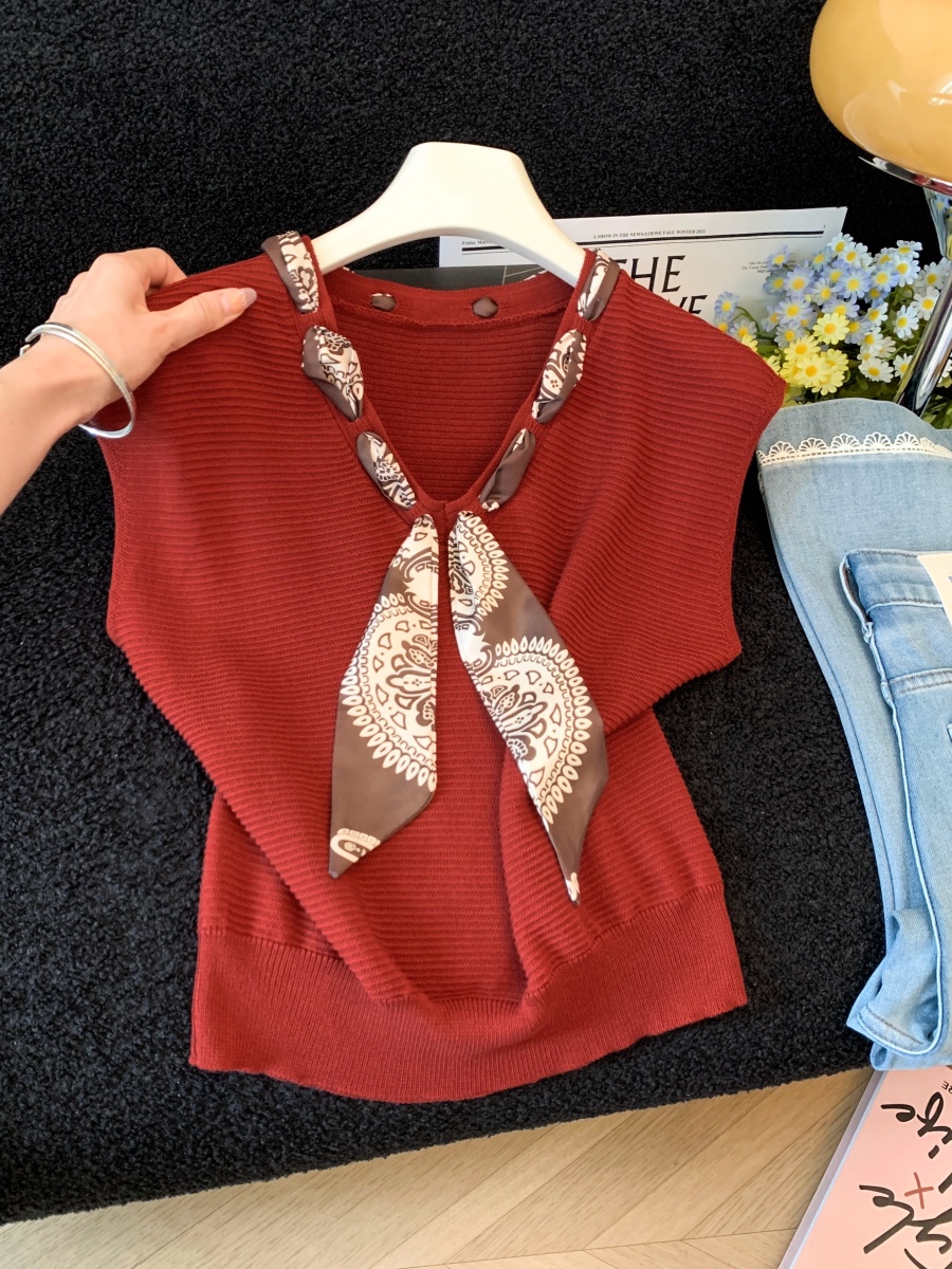 Retro Red Silk Scarf V-Neck Knit Vest for Women Summer Loose Slimming Sleeveless Top