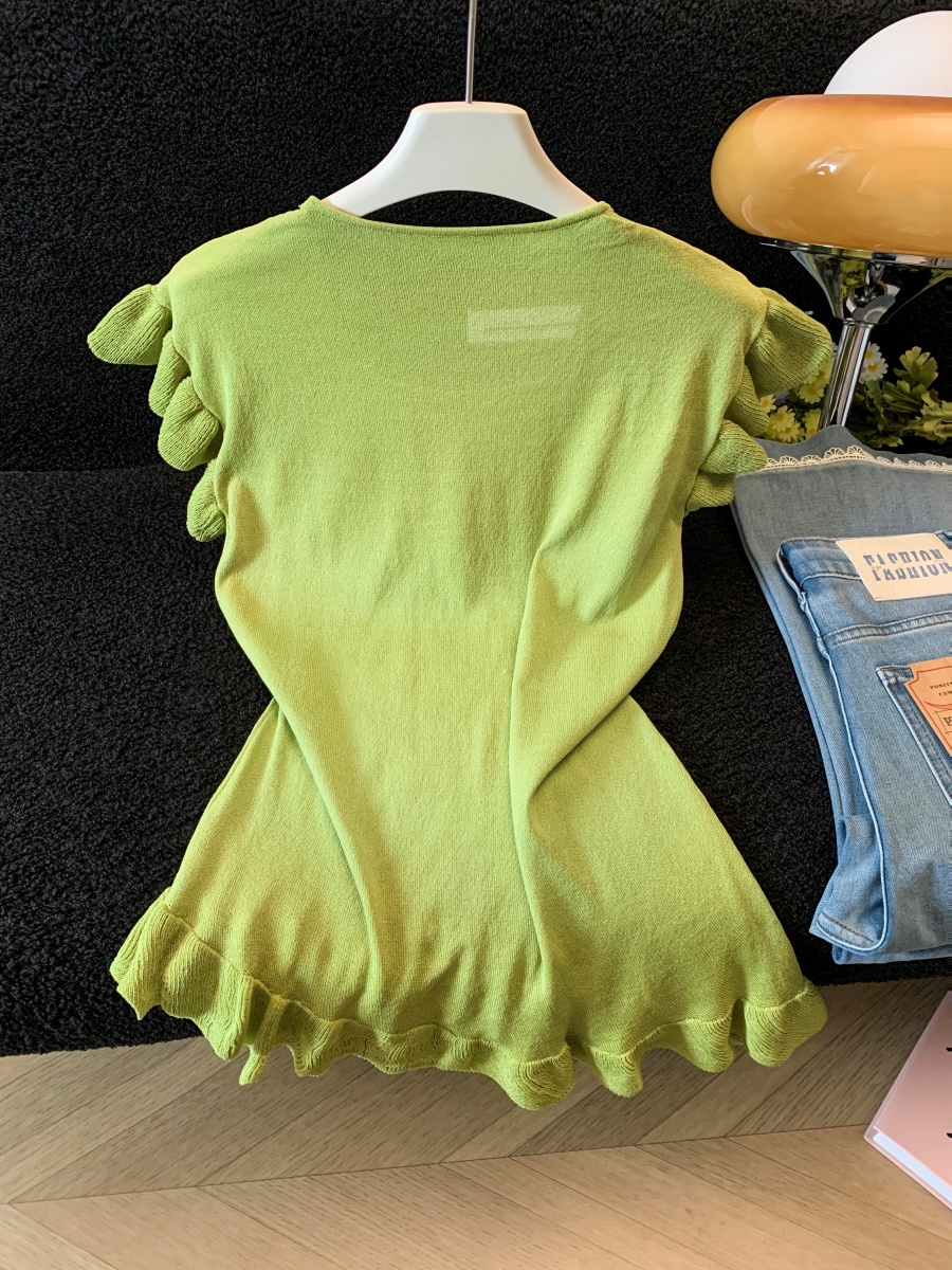 French Sweet Ruffle Sleeve Lettuce Trim Slim Knit Top for Women - Image 4