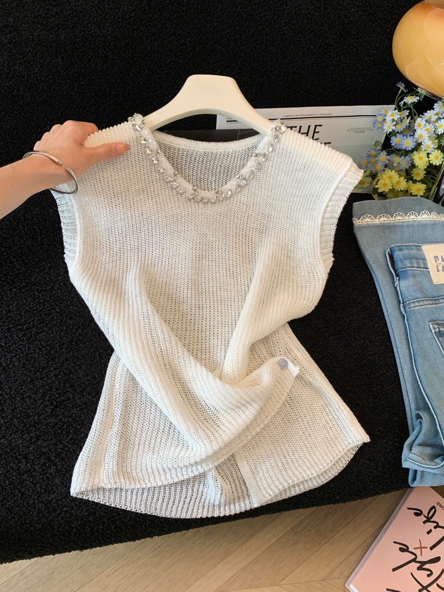French Style Rhinestone V-Neck Flutter Sleeve Knit Top for Women Summer Loose Slimming Blouse - Image 2