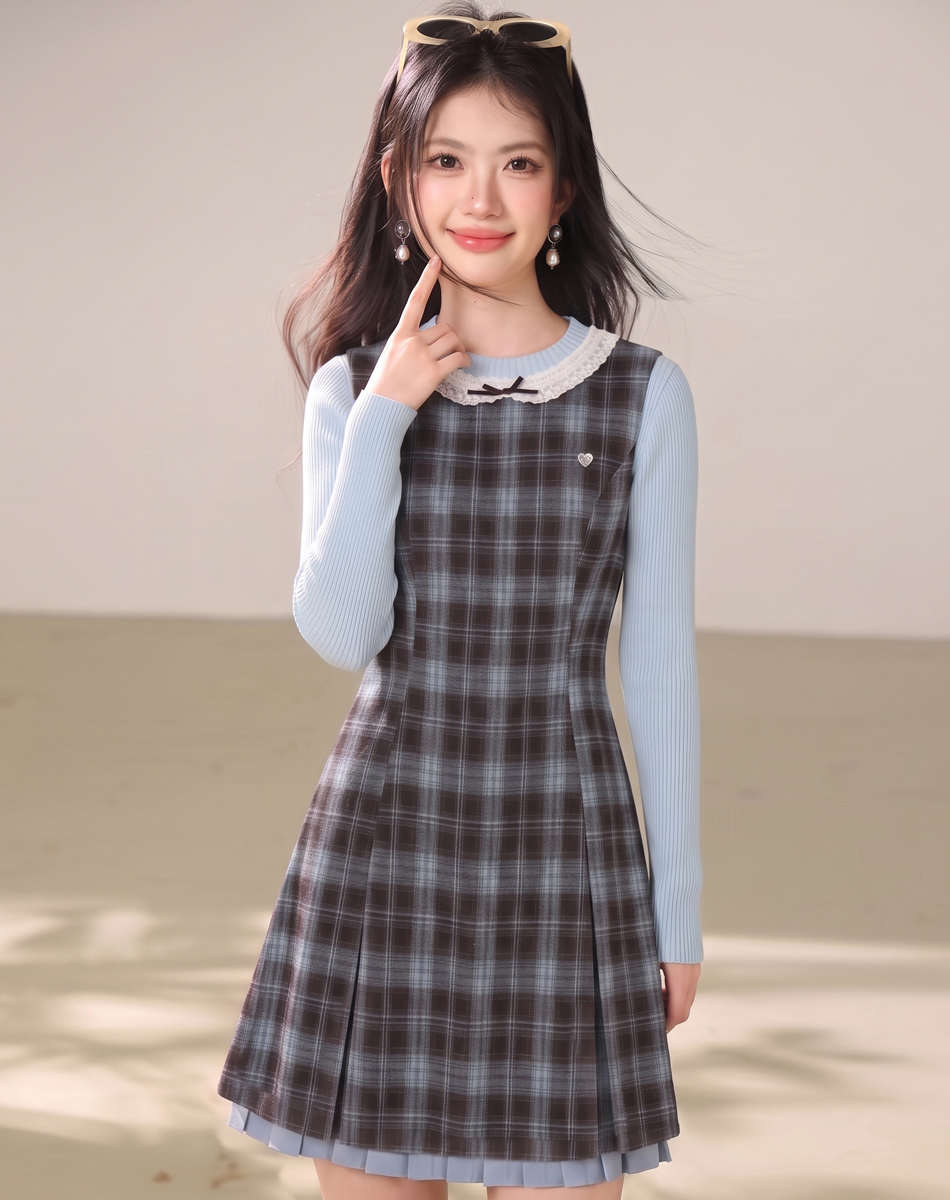 Sweet Plaid Two-Piece A-Line Dress Set with Knit Base - Image 2
